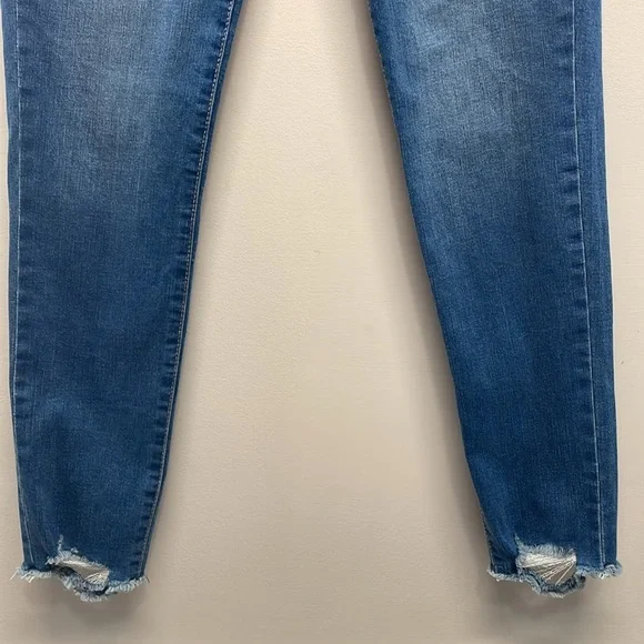 Sofia Jeans By Sofia Vergara Rosa Curvy Ankle Denim Jeans Frayed Hem 4 - Picture 3 of 16